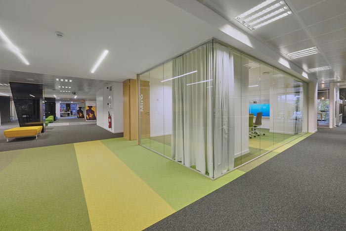 1000平方制藥公司辦公室裝修設(shè)計(jì)